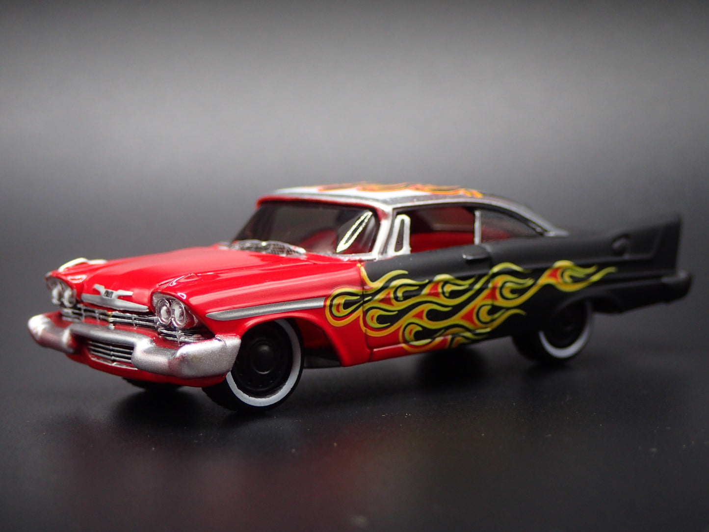 1958 58 PLYMOUTH FURY FLAMES 1:64 SCALE COLLECTIBLE DIORAMA DIECAST MODEL CAR