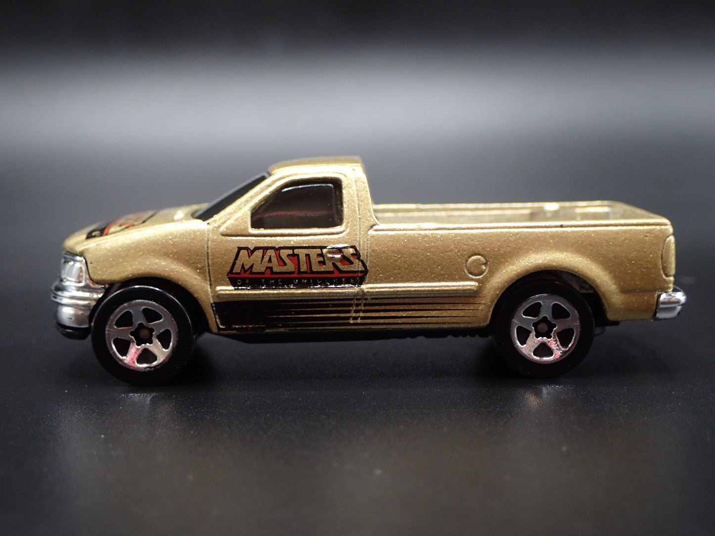 1997 FORD F150 PICKUP TRUCK MASTERS OF THE UNIVERSE 1:64 SCALE DIECAST MODEL CAR