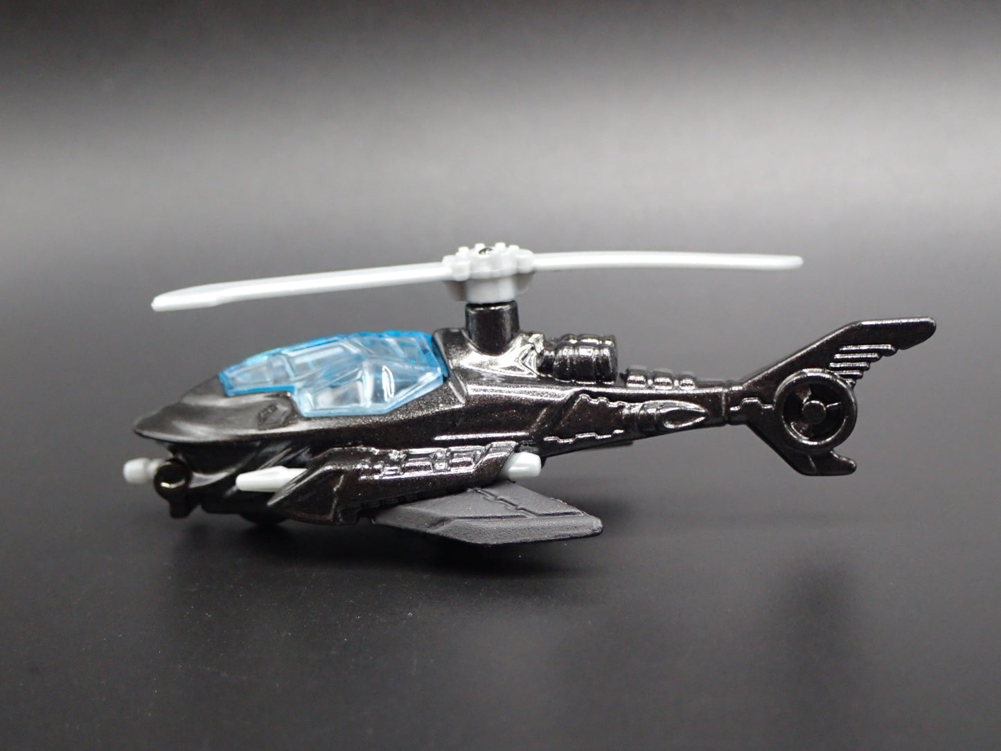 BATMAN BATCOPTER MOBILE RARE 1:64 SCALE COLLECTIBLE DIORAMA DIECAST MODEL CAR