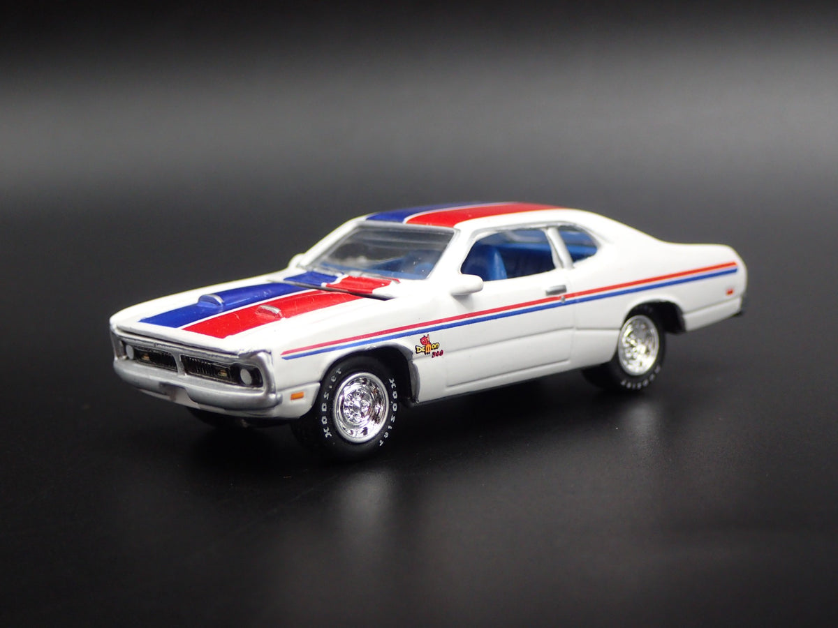1971 71 DODGE DEMON RARE 1/64 SCALE COLLECTIBLE DIORAMA DIECAST MODEL CAR-Burning Rubber Toy Company