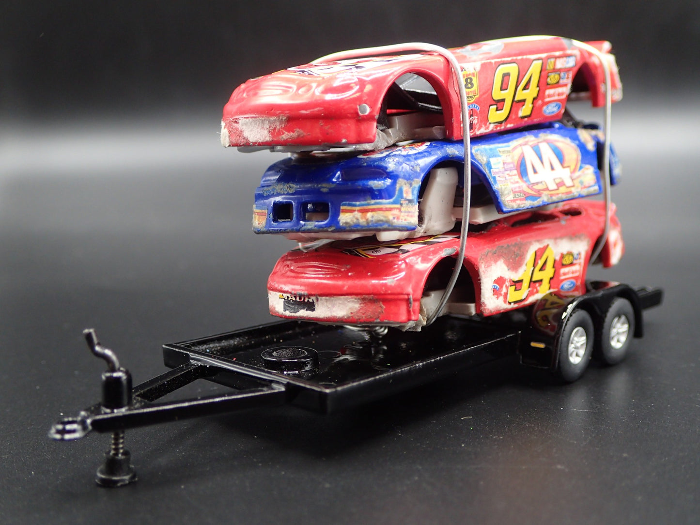 VINTAGE NASCAR 3 CARS CRUSHED ON A FLATBED TRAILER 1:64 SCALE DIECAST MODEL CAR