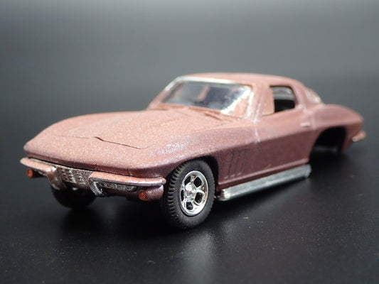 1966 CHEVY CHEVROLET CORVETTE 427 CUSTOM BARN FIND 1:64 SCALE DIECAST MODEL CAR