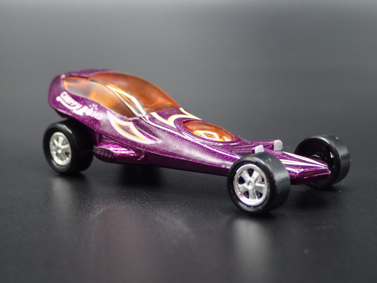 CHERRY BOMB DRAGSTER TOM DANIELS CUSTOM 1:64 SCALE DIORAMA DIECAST MODEL CAR
