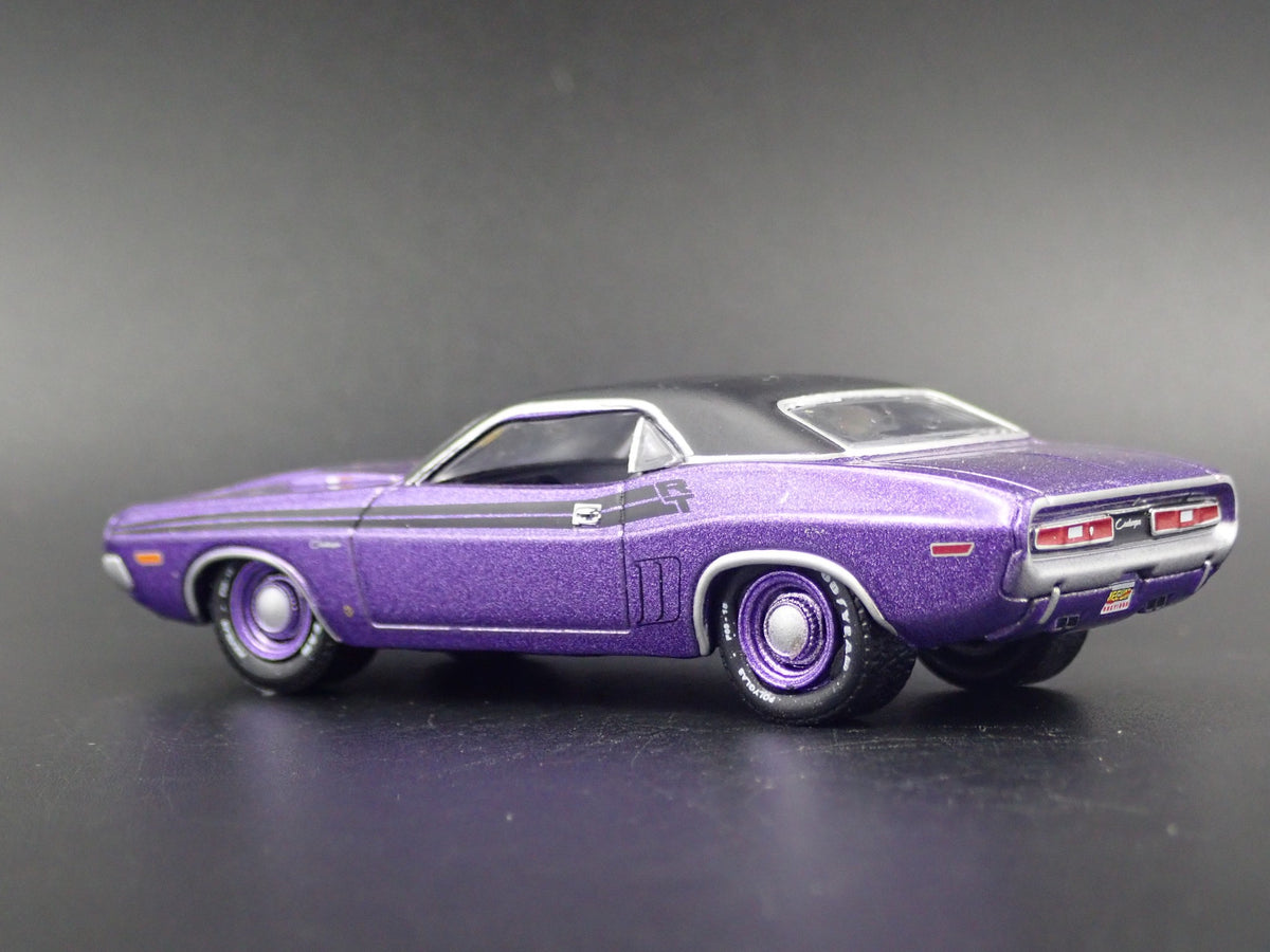 1971 71 DODGE CHALLENGER RT HEMI RARE 1/64 SCALE DIORAMA DIECAST MODEL CAR-Burning Rubber Toy Company