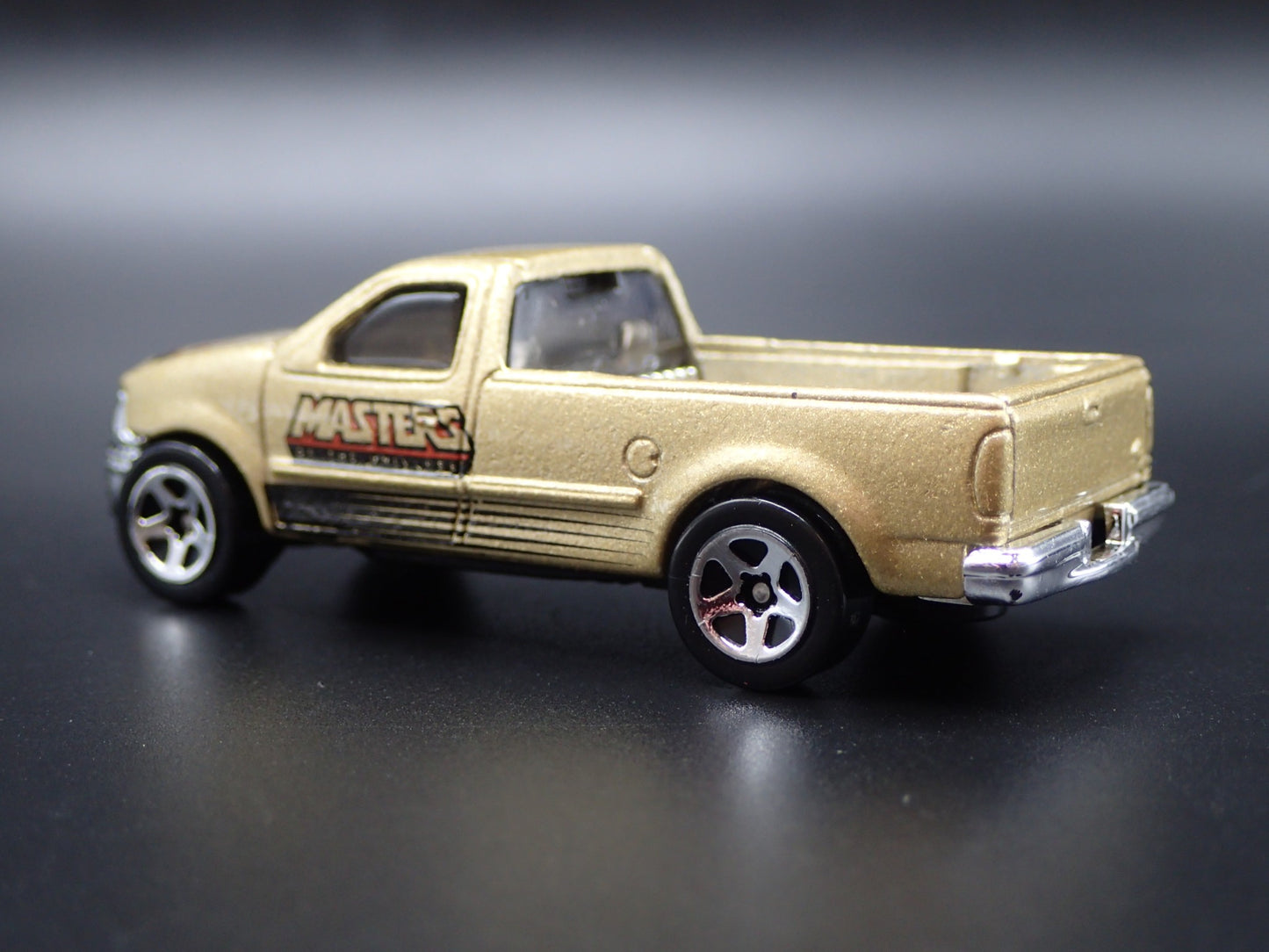 1997 FORD F150 PICKUP TRUCK MASTERS OF THE UNIVERSE 1:64 SCALE DIECAST MODEL CAR