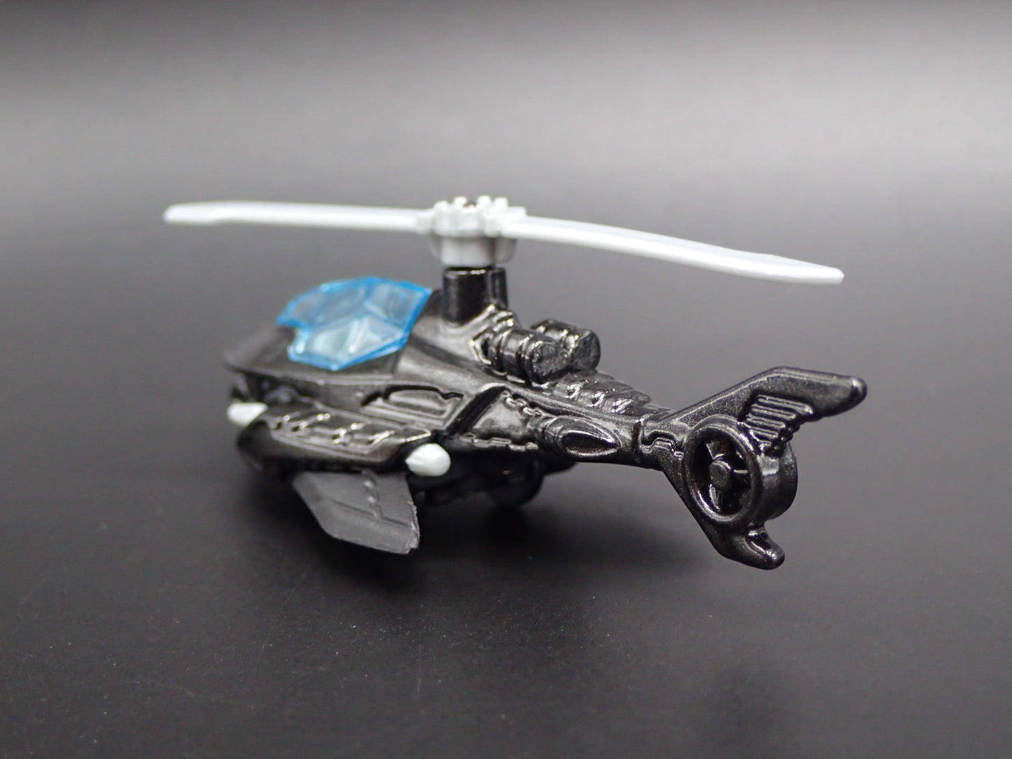 BATMAN BATCOPTER MOBILE RARE 1:64 SCALE COLLECTIBLE DIORAMA DIECAST MODEL CAR