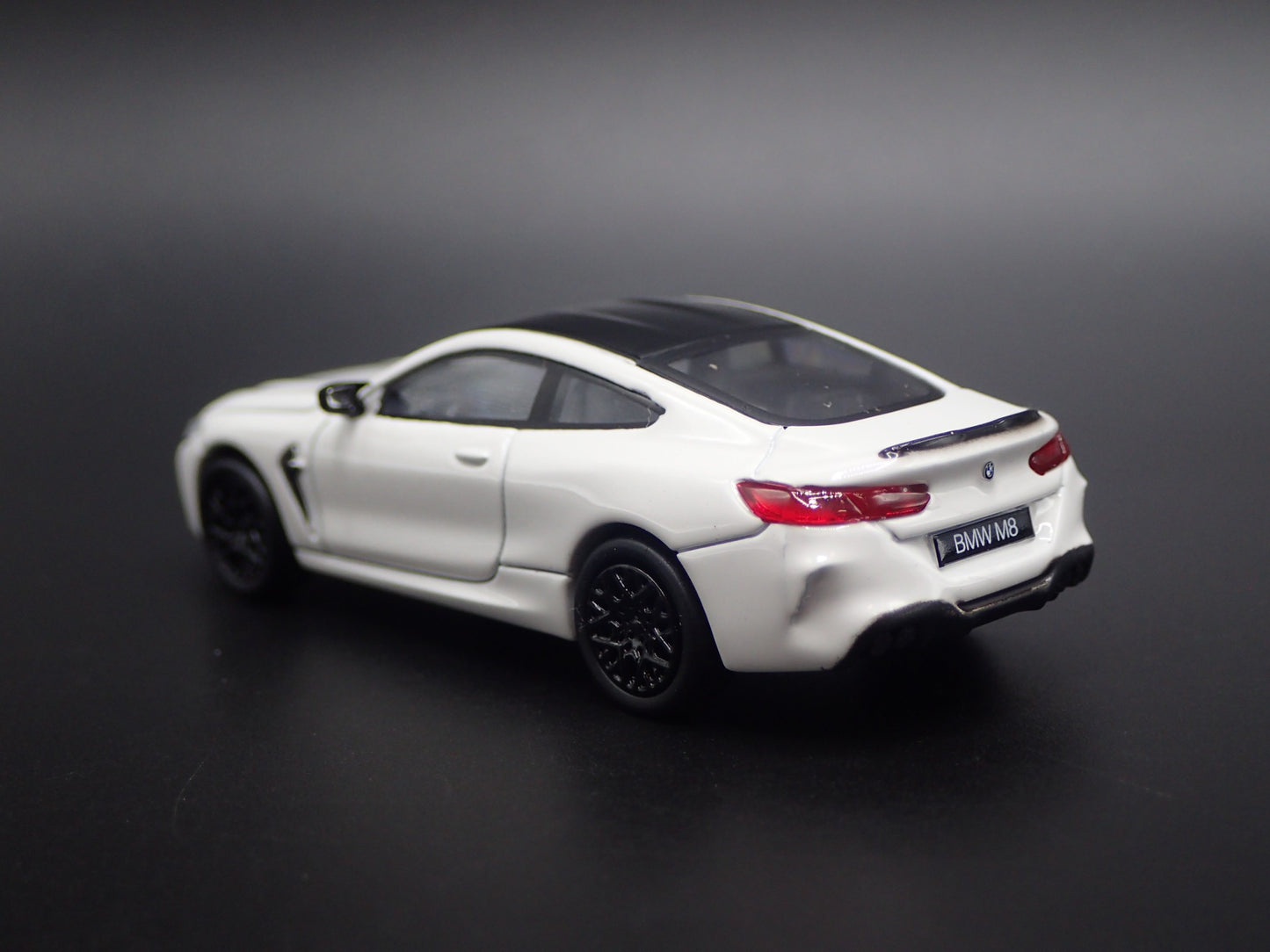2019-2025 BMW M8 COUPE RARE 1:64 SCALE COLLECTIBLE DIORAMA DIECAST MODEL CAR