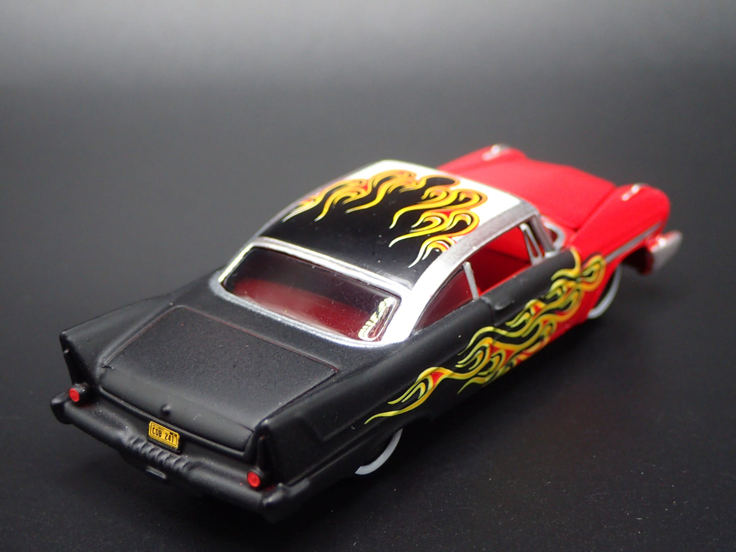 1958 58 PLYMOUTH FURY FLAMES 1:64 SCALE COLLECTIBLE DIORAMA DIECAST MODEL CAR