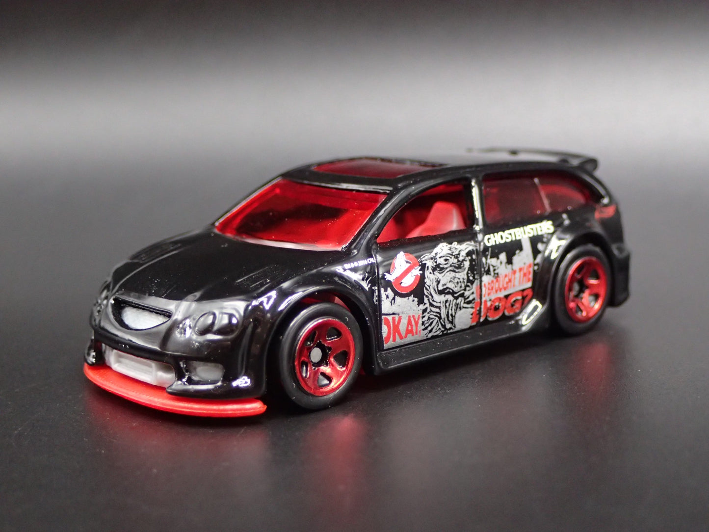 GHOSTBUSTERS AUDACIOUS RARE 1:64 SCALE COLLECTIBLE DIORAMA DIECAST MODEL CAR