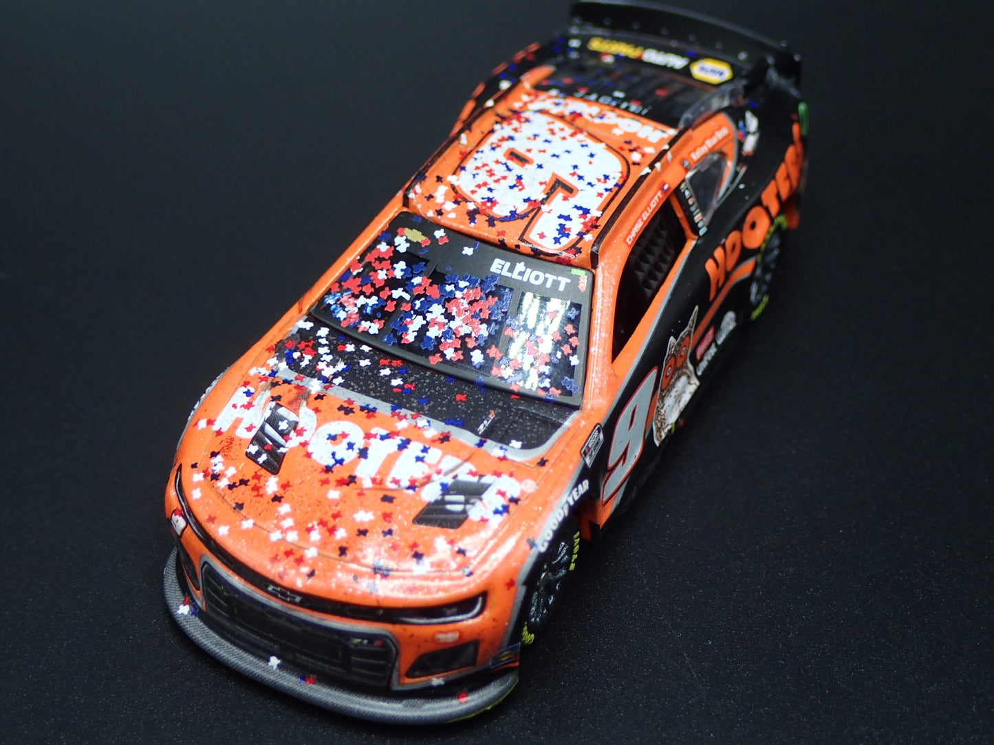 2024 CHEVY CAMARO ZL1 #9 CHASE ELLIOTT HOOTERS WIN NASCAR 1:64 SCALE DIECAST CAR