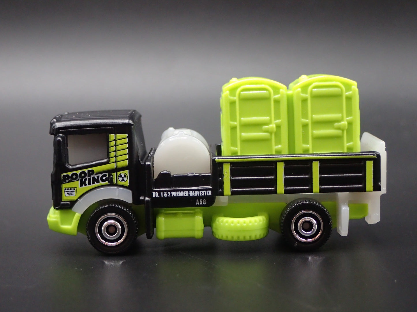 PORT A POTTY TOILET SANITATION TRUCK 1:64 MB SCALE DIORAMA DIECAST MODEL CAR