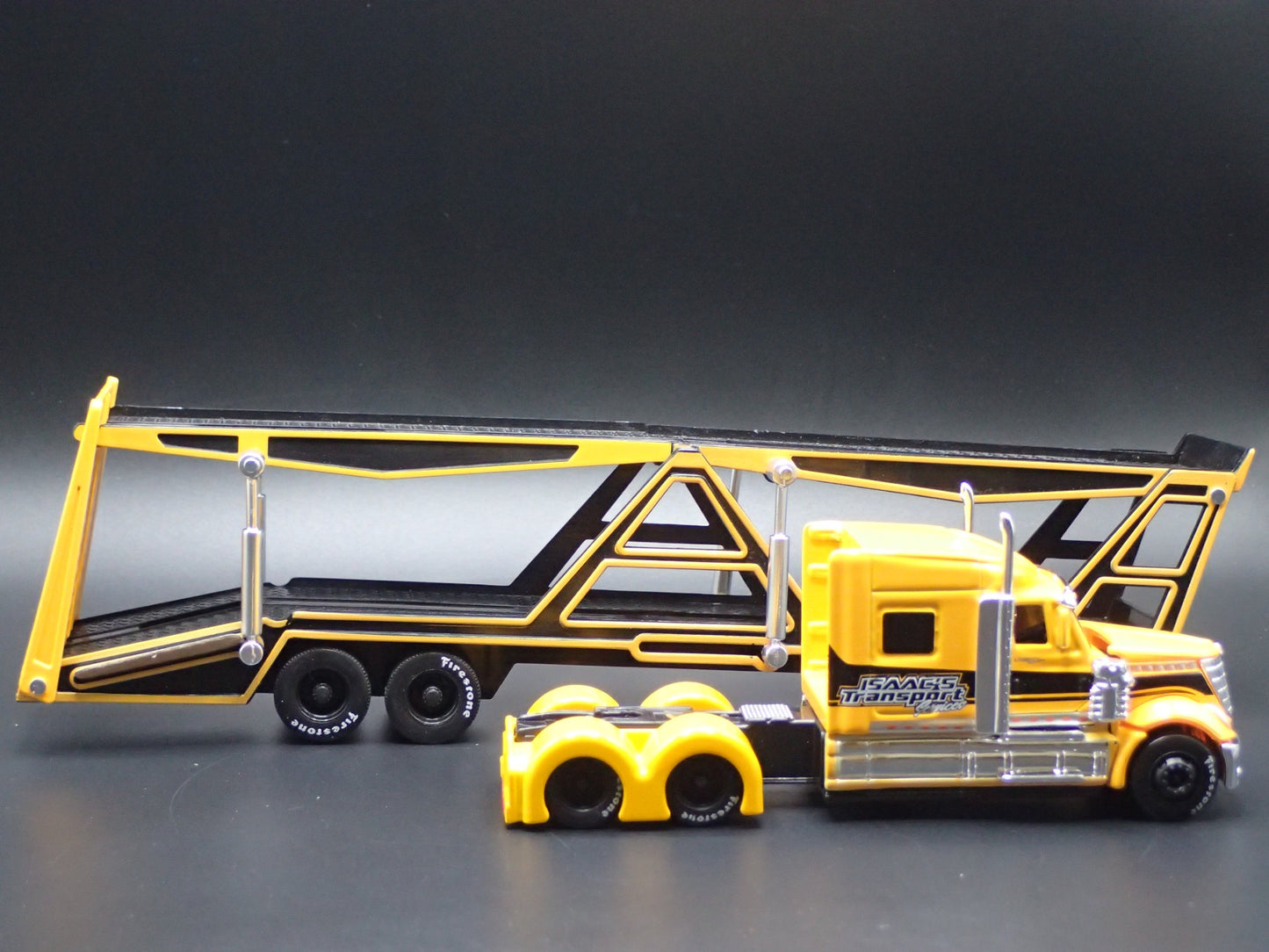 INTERNATIONAL LONESTAR & CAR TRANSPORTER HAULER TRAILER 1:64 SCALE DIECAST MODEL