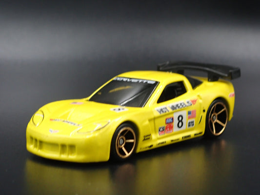 2005-2013 CHEVY CHEVROLET CORVETTE C6R RARE 1:64 SCALE DIORAMA DIECAST MODEL CAR
