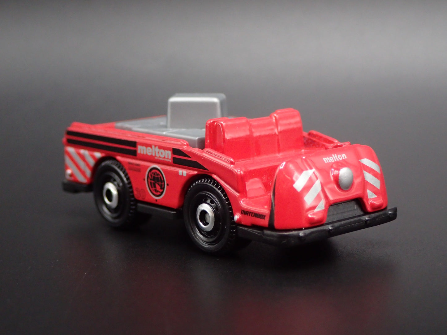 MINI CARGO TRUCK W/ CARGO MELTON RED 1/64 MB SCALE DIORAMA DIECAST MODEL CAR