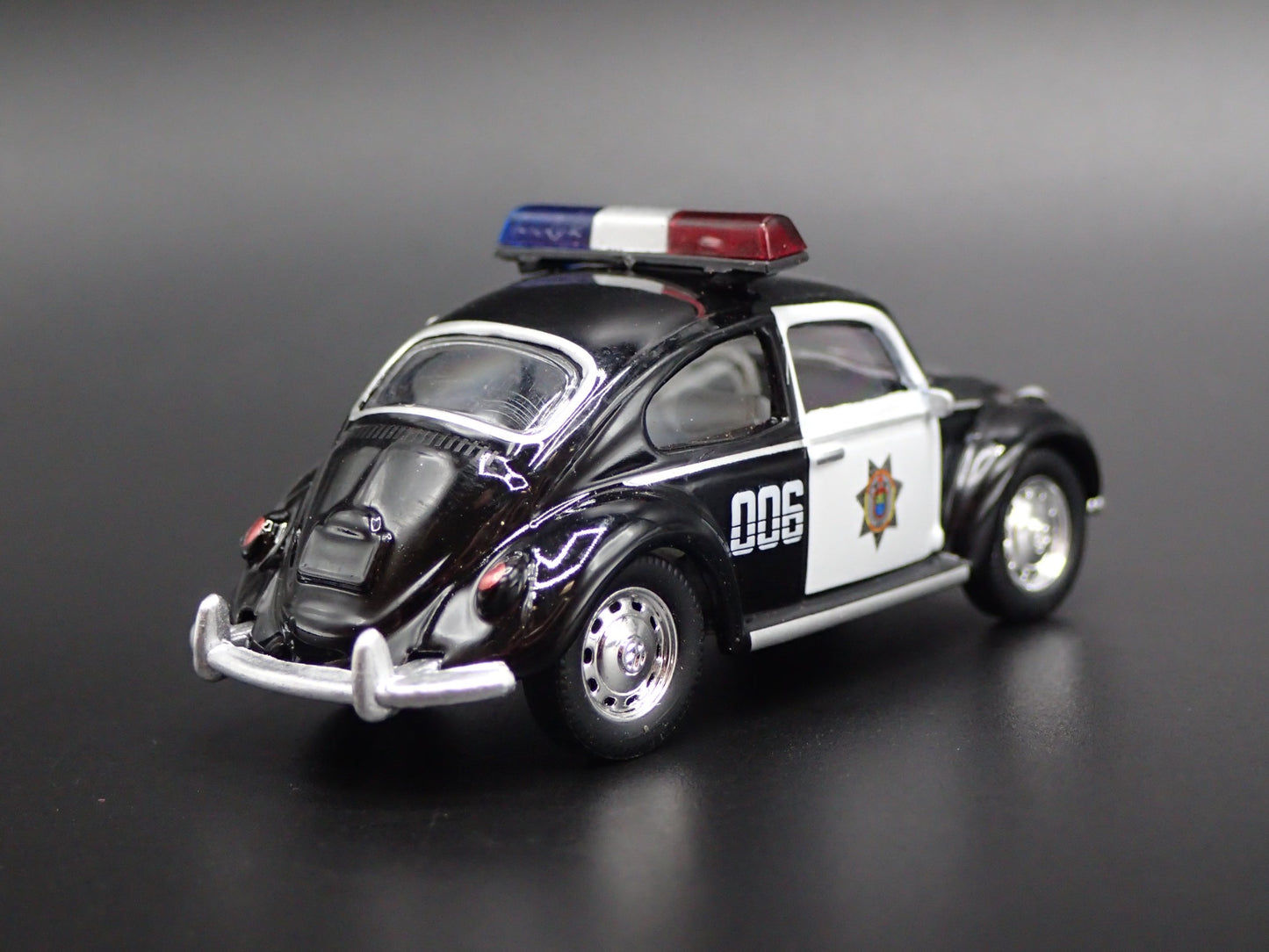 1960-1967 VW VOLKSWAGEN CLASSIC BEETLE BUG POLICE 1:64 SCALE DIECAST MODEL CAR