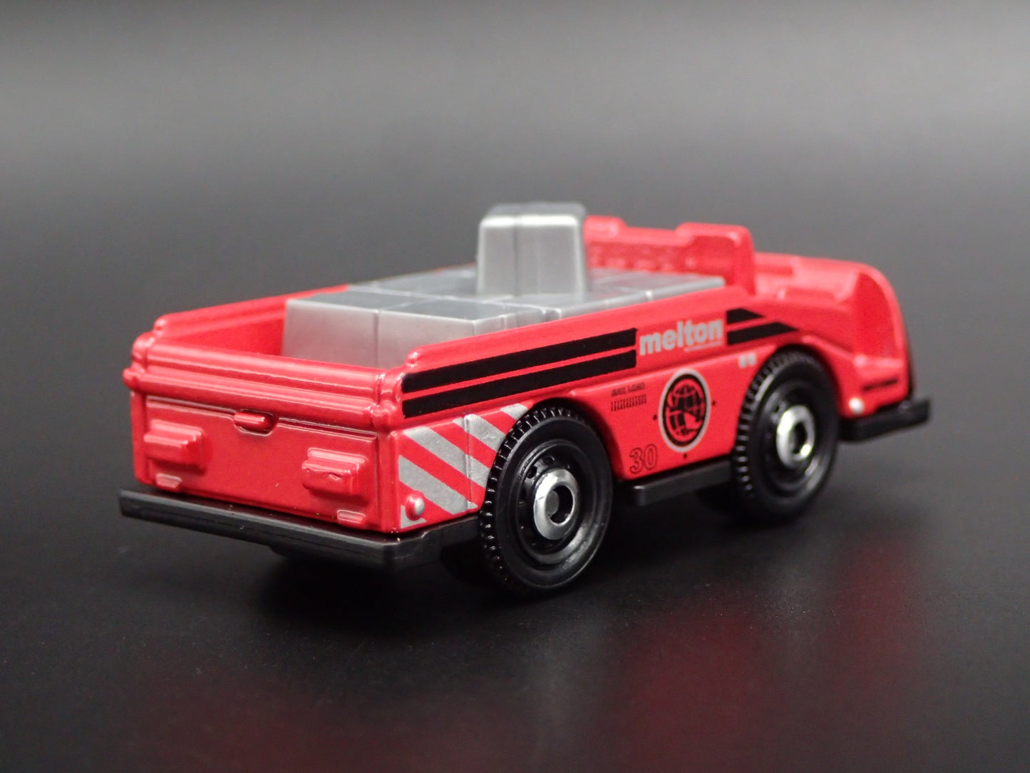 MINI CARGO TRUCK W/ CARGO MELTON RED 1/64 MB SCALE DIORAMA DIECAST MODEL CAR