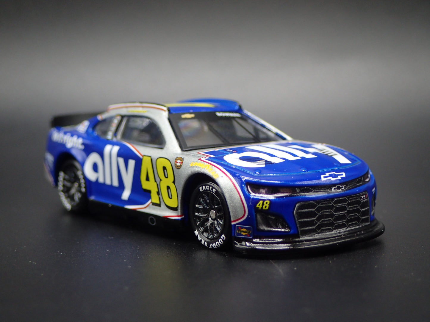 2024 24 CHEVY CAMARO ZL1 48 ALEX BOWMAN ALLY NASCAR 1:64 SCALE DIECAST MODEL CAR