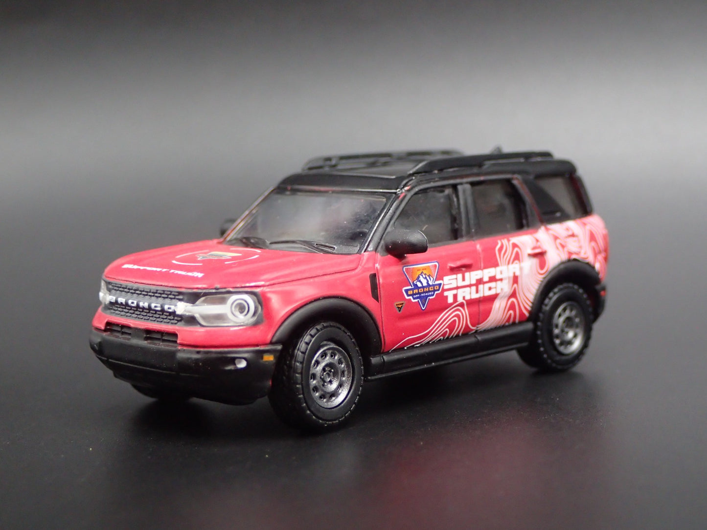 2021-2025 FORD BRONCO SPORT SUV 1:64 SCALE COLLECTIBLE DIORAMA DIECAST MODEL CAR