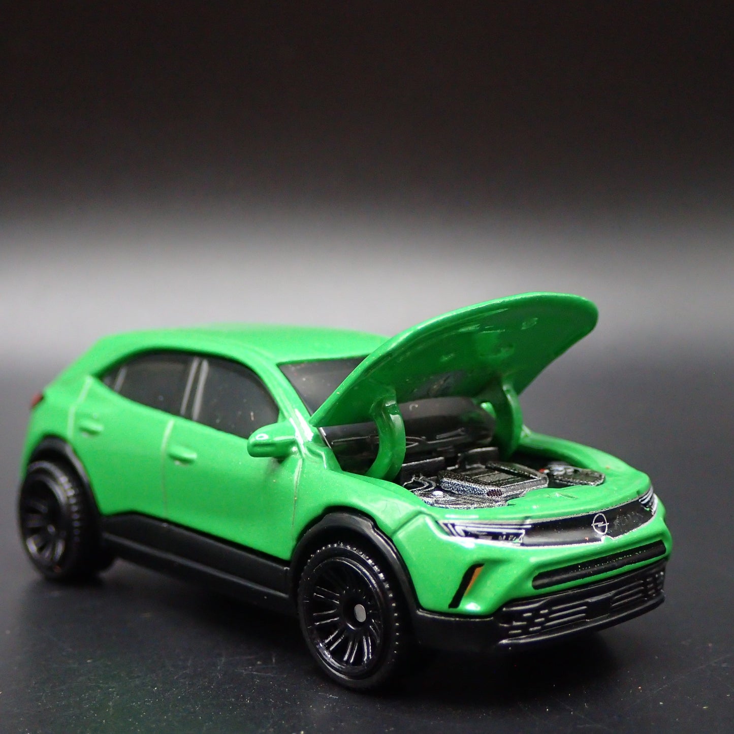 2021-2025 OPEL MOKKA SUV GREEN 1:64 SCALE COLLECTIBLE DIORAMA DIECAST MODEL CAR