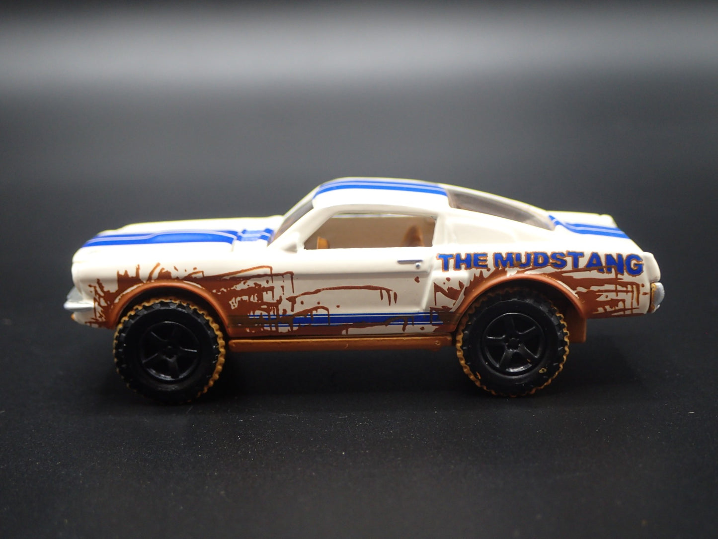 1966 FORD MUSTANG SHELBY GT350 FASTBACK 4X4 OFFROAD 1:64 SCALE DIECAST MODEL CAR