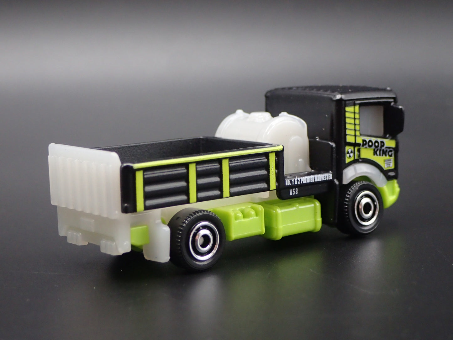 PORT A POTTY TOILET SANITATION TRUCK 1:64 MB SCALE DIORAMA DIECAST MODEL CAR