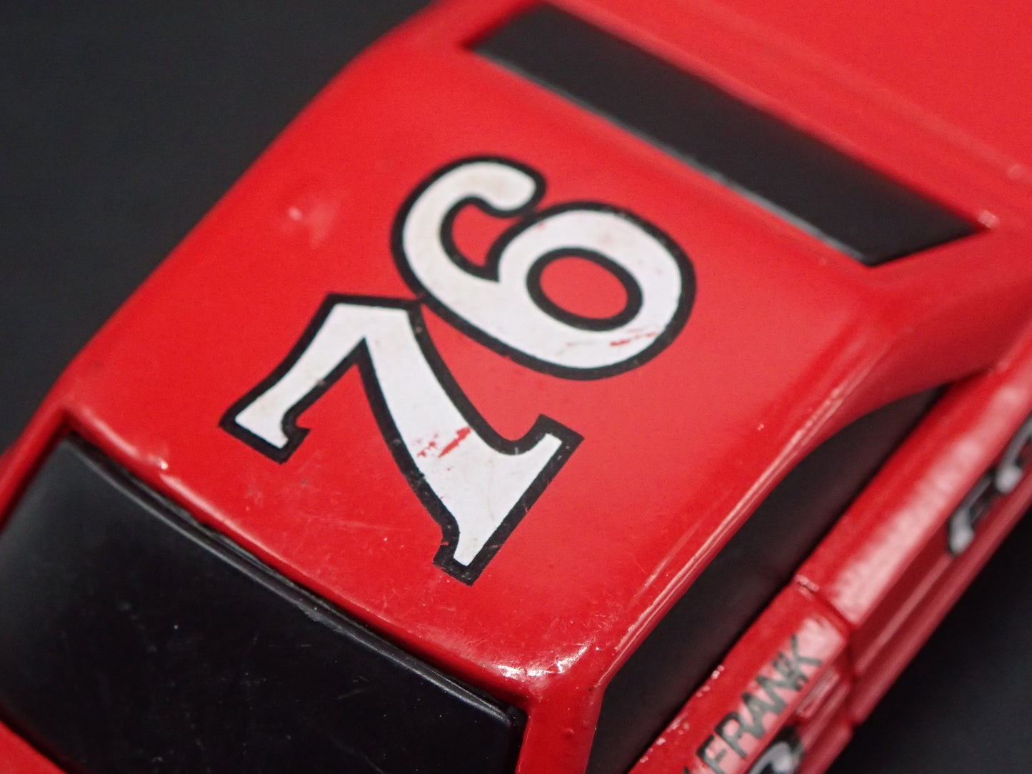1964 FORD GALAXIE 76 LARRY FRANK NASCAR 1:64 SCALE DIORAMA DIECAST MODEL CAR