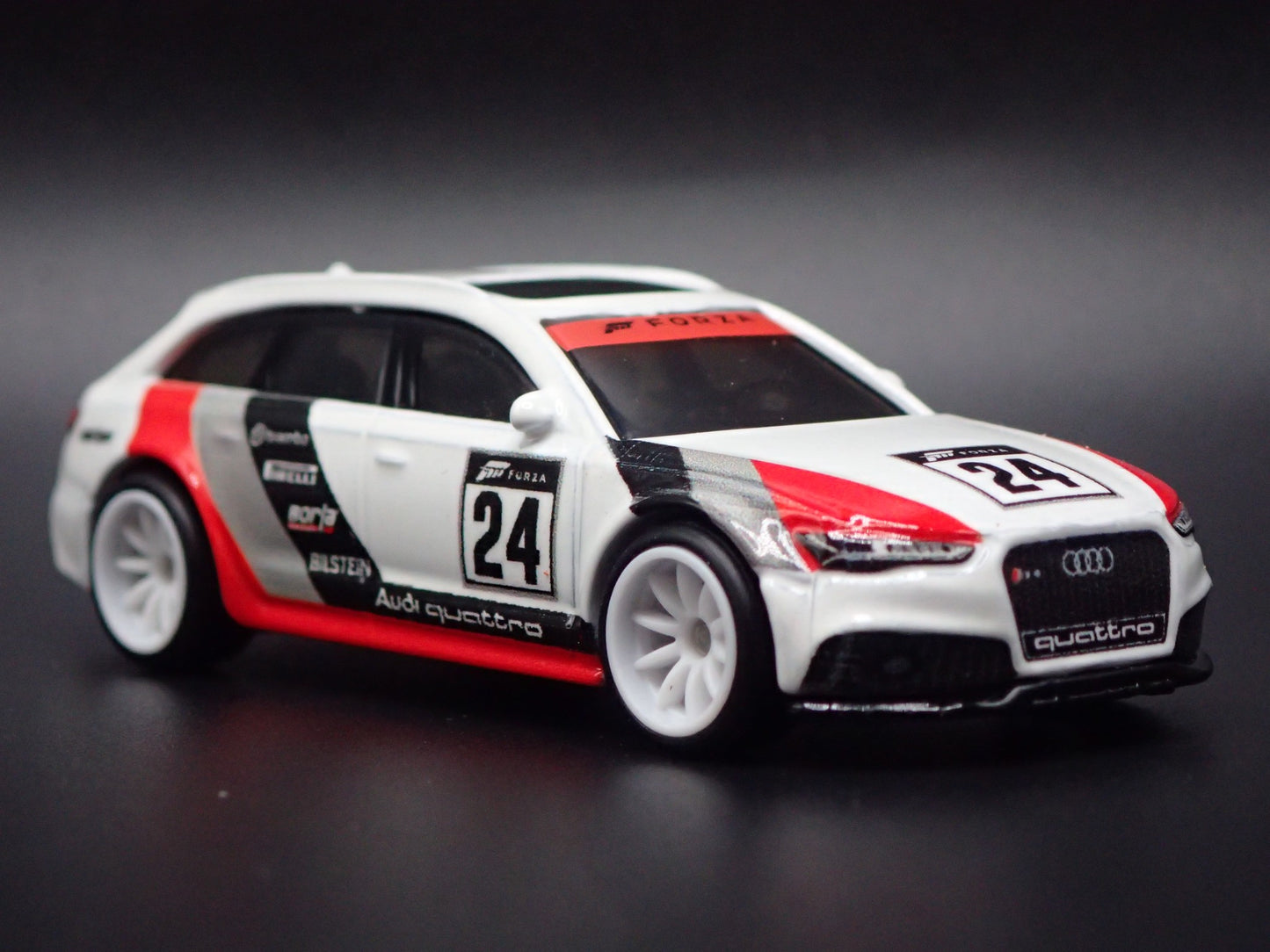 2013-2018 AUDI AVANT RS6 STATION WAGON FORZA WHITE 1/64 SCALE DIECAST MODEL CAR