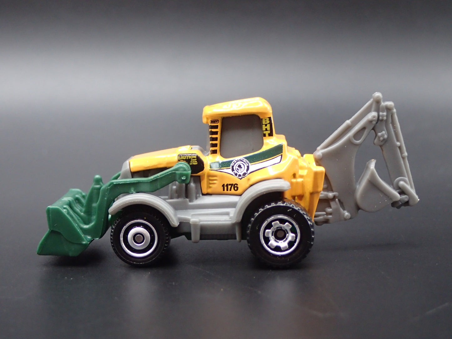 BACKHOE CONTRUCTION VEHICLE 1:64 MB SCALE COLLECTIBLE DIORAMA DIECAST MODEL CAR