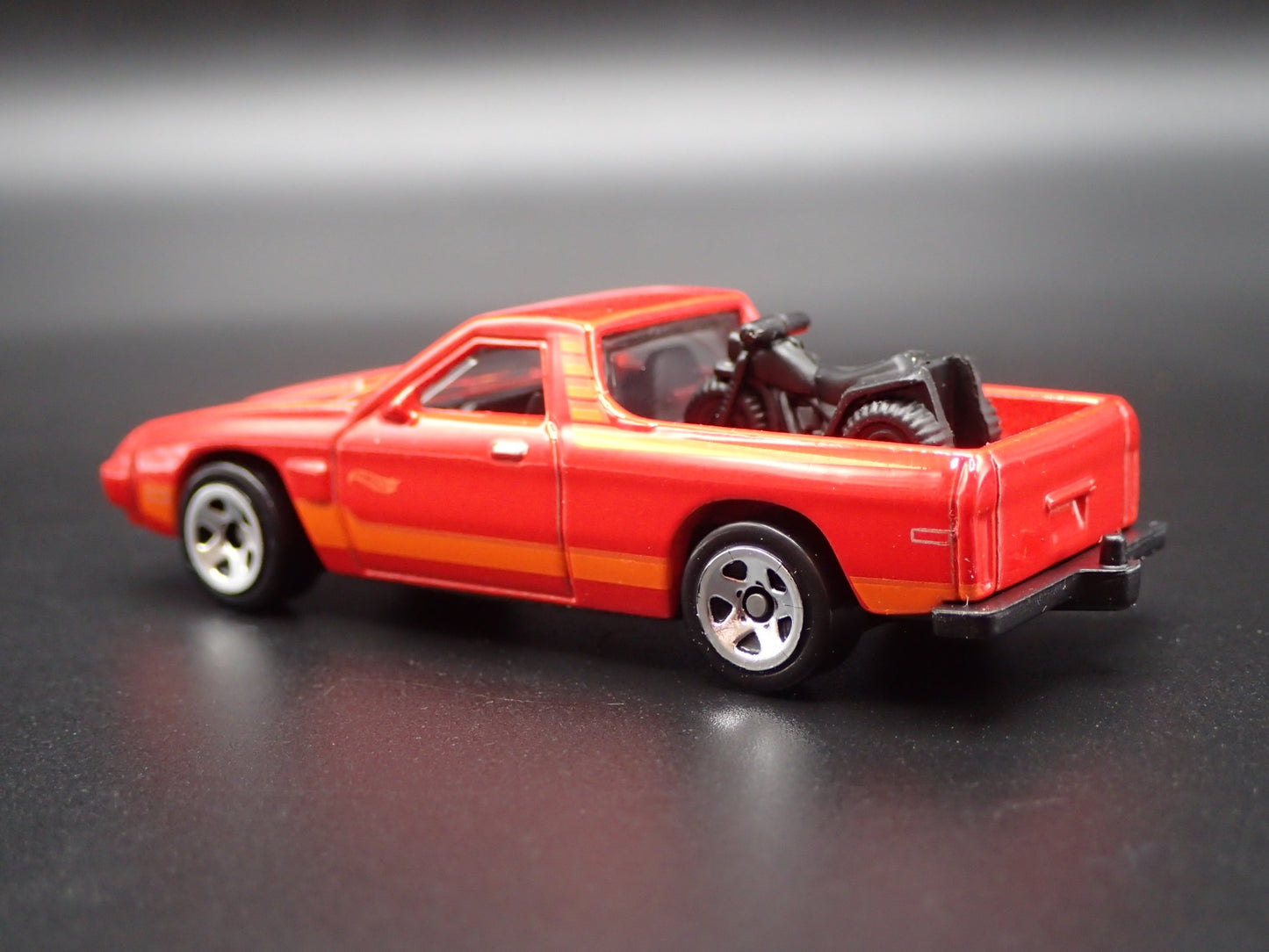 1982 82 DODGE RAMPAGE PICKUP TRUCK RED 1/64 SCALE COLLECTIBLE DIECAST MODEL CAR