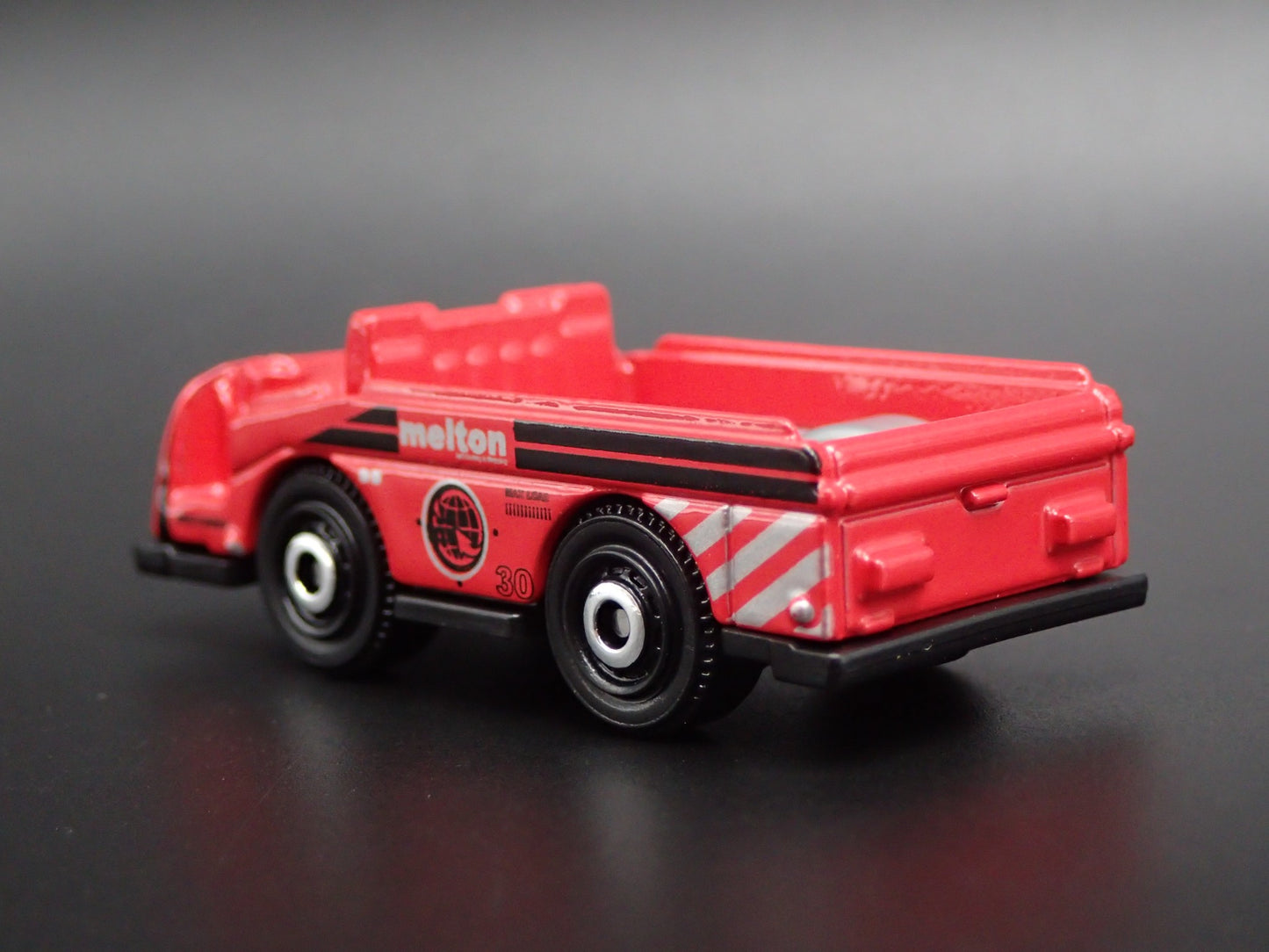 MINI CARGO TRUCK MELTON RED 1/64 MB SCALE COLLECTIBLE DIORAMA DIECAST MODEL CAR