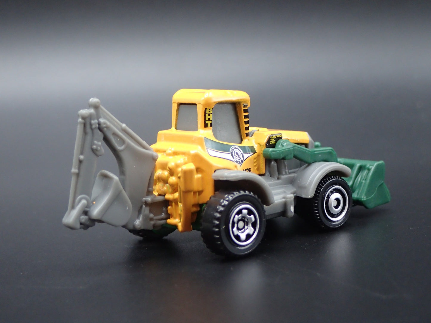 BACKHOE CONTRUCTION VEHICLE 1:64 MB SCALE COLLECTIBLE DIORAMA DIECAST MODEL CAR