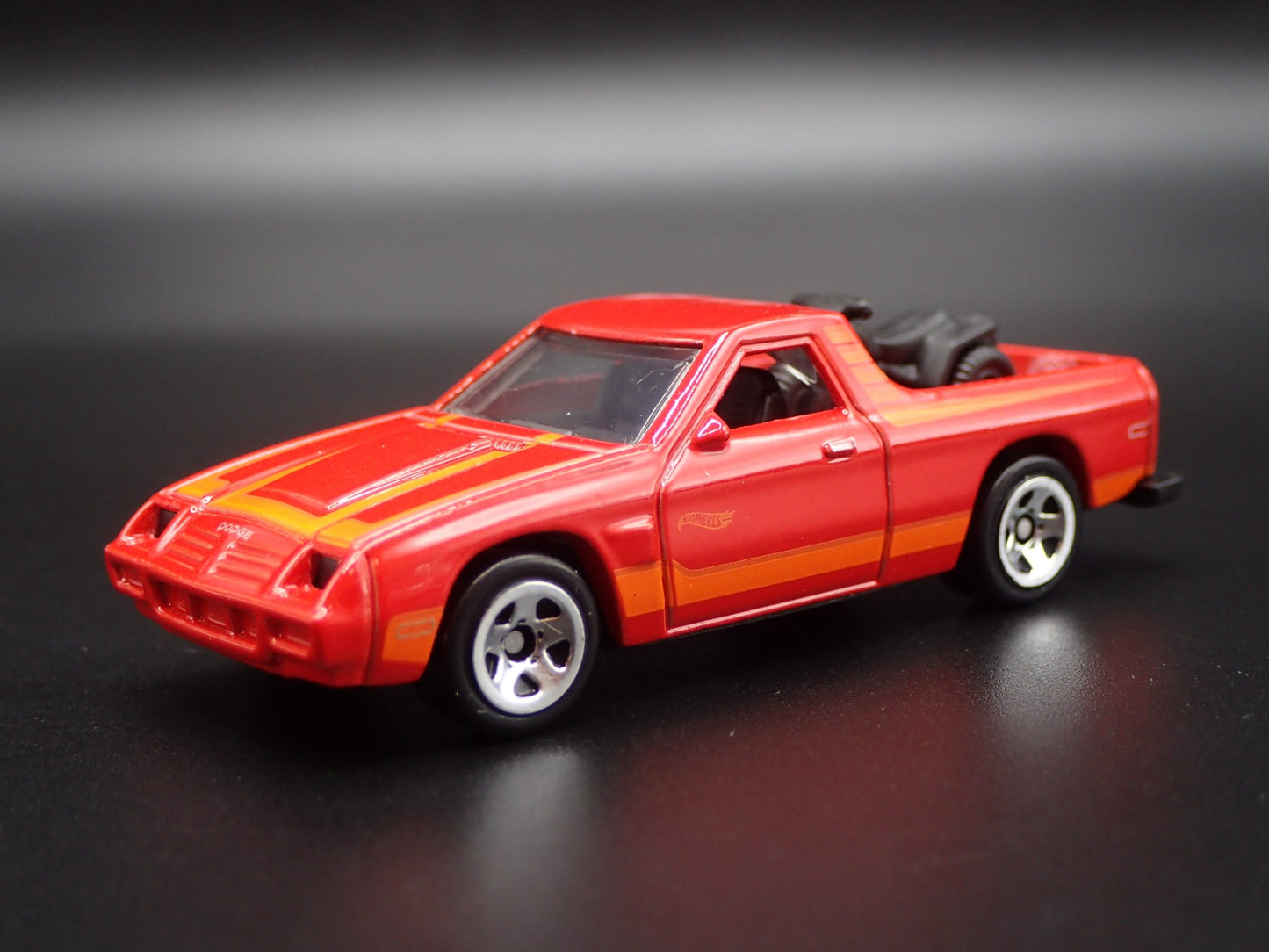 1982 82 DODGE RAMPAGE PICKUP TRUCK RED 1/64 SCALE COLLECTIBLE DIECAST MODEL CAR