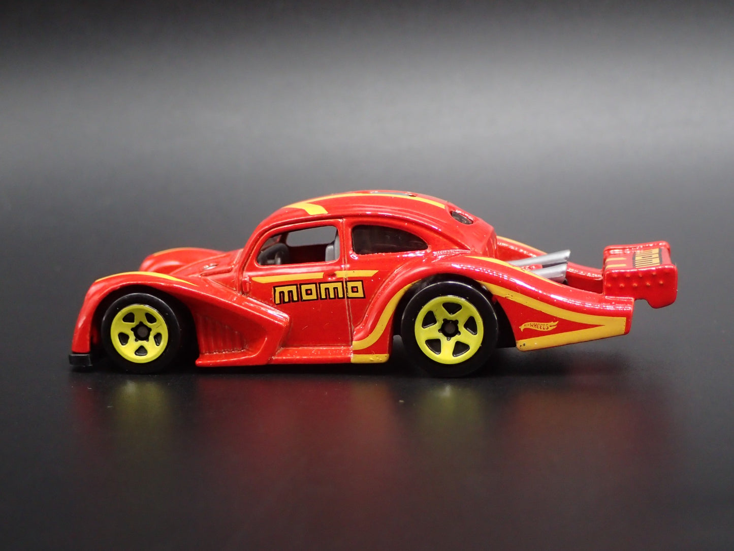 VW VOLKSWAGEN KAFER RACER BEETLE BUG MOMO 1:64 SCALE DIORAMA DIECAST MODEL CAR