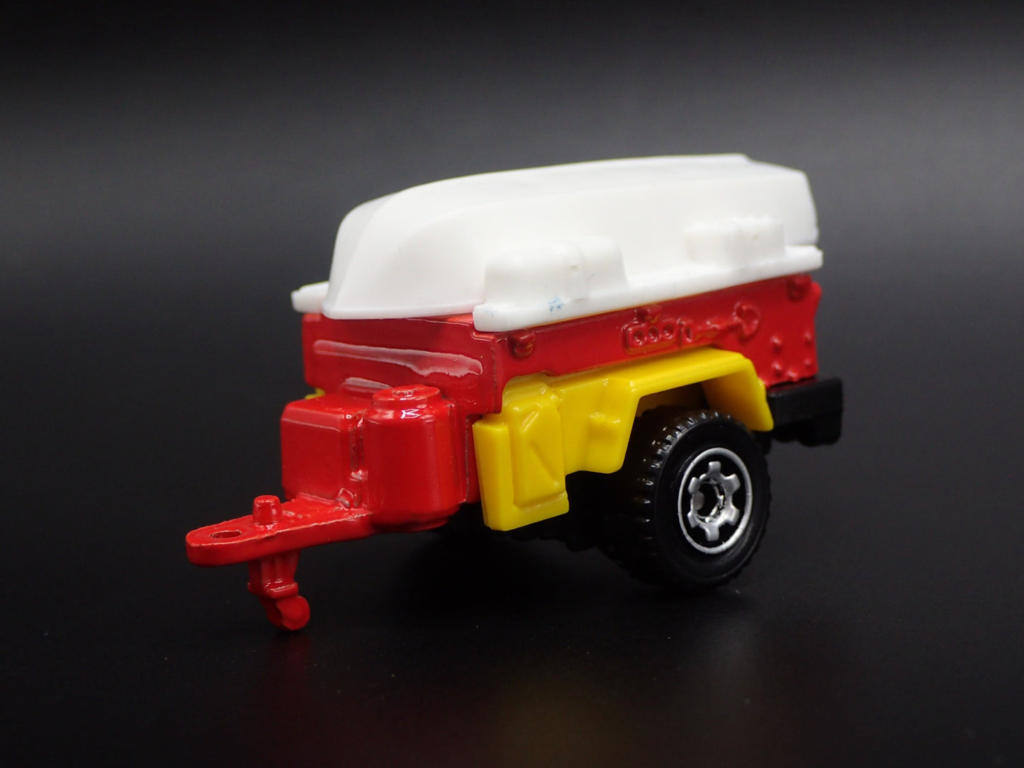 UTILITY CAMPING TRAILER RED 1:64 SCALE COLLECTIBLE DIORAMA DIECAST MODEL CAR