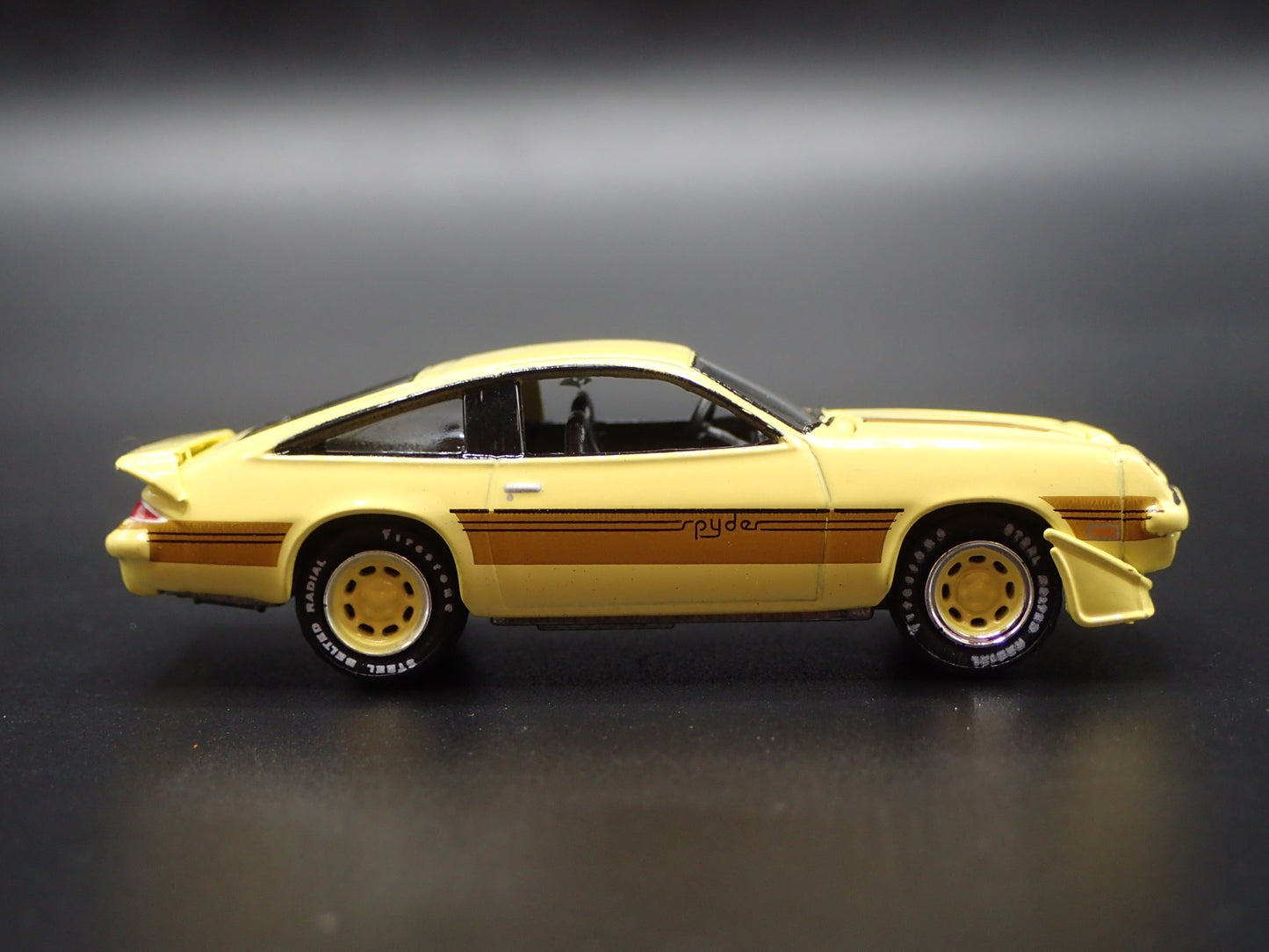 1980 80 CHEVY CHEVROLET MONZA SPYDER YELLOW 1/64 SCALE DIORAMA DIECAST MODEL CAR