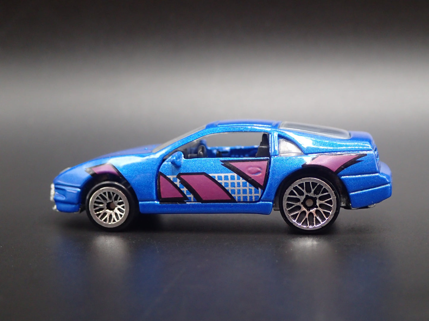 NISSAN CUSTOM Z BLUE RARE 1:64 SCALE COLLECTIBLE DIORAMA DIECAST MODEL CAR