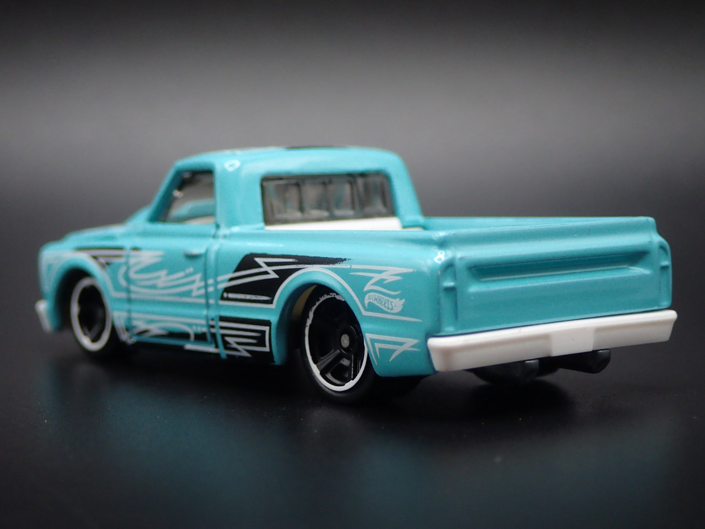 1967 67 CHEVY CHEVROLET C10 SHORT BED PICKUP TRUCK 1:64 SCALE DIECAST MODEL CAR