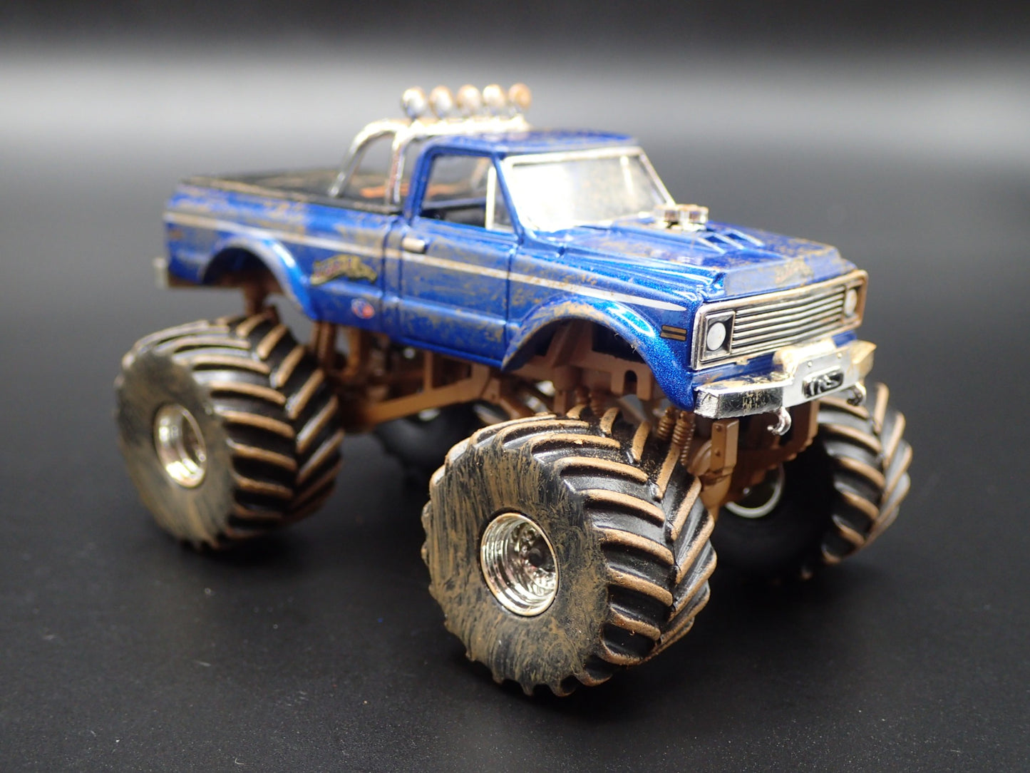 1970 70 CHEVY CHEVROLET K10 USA1 HERITAGE MONSTER TRUCK 1:64 SCALE DIECAST CAR