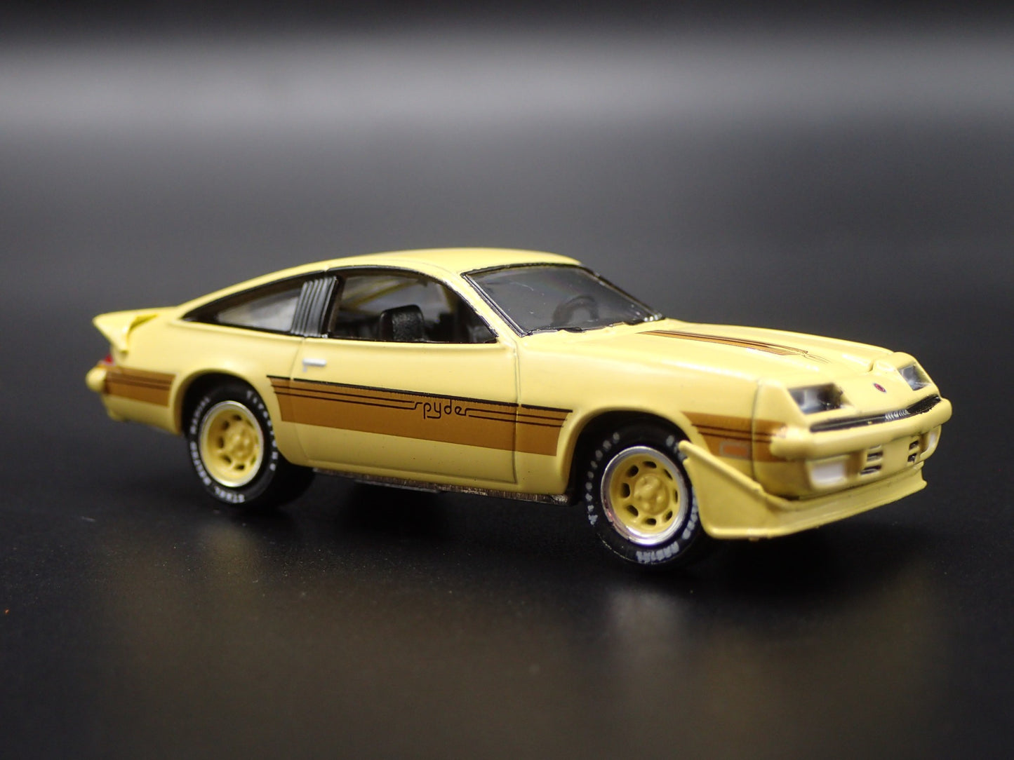1980 80 CHEVY CHEVROLET MONZA SPYDER YELLOW 1/64 SCALE DIORAMA DIECAST MODEL CAR