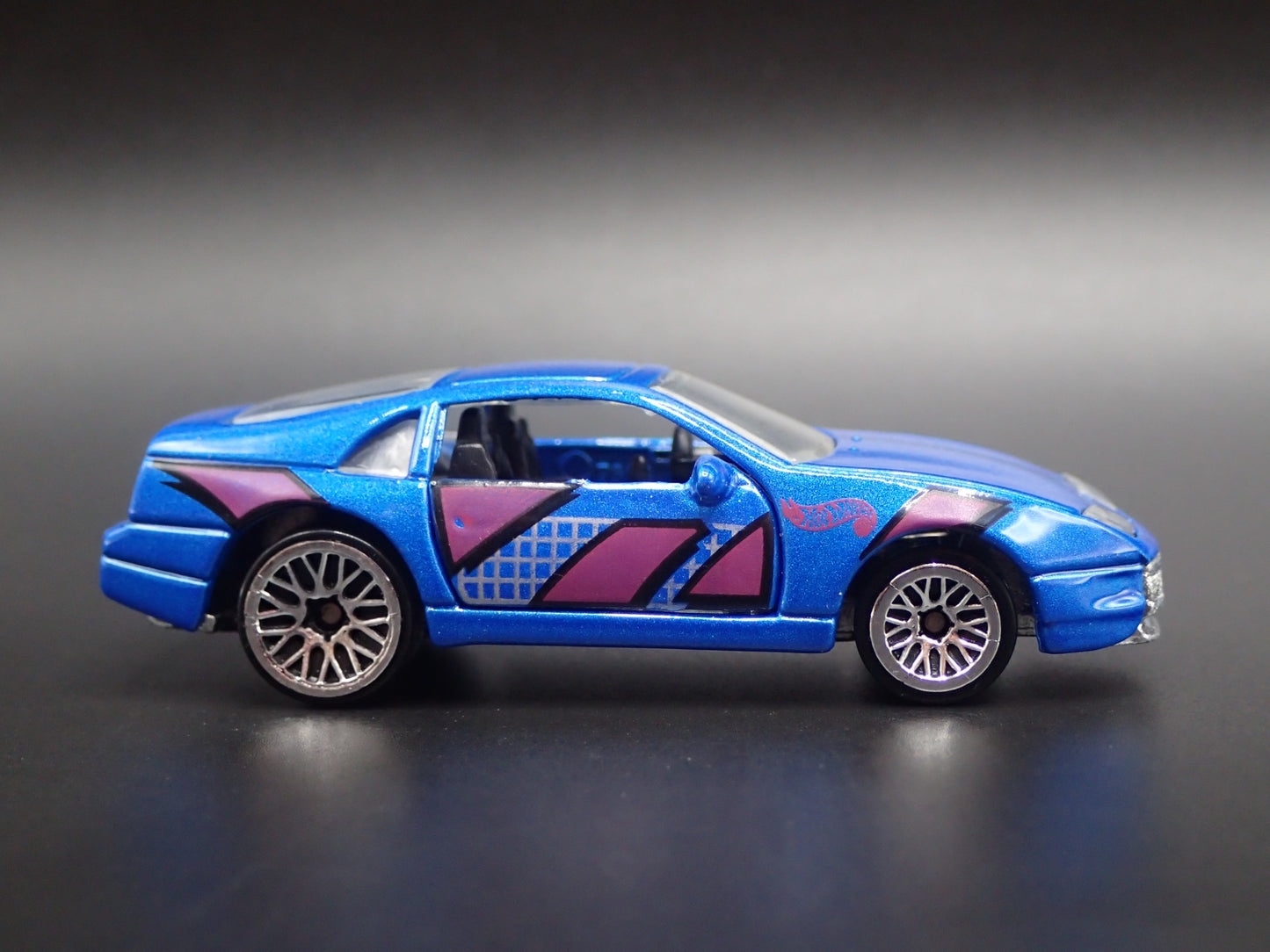 NISSAN CUSTOM Z BLUE RARE 1:64 SCALE COLLECTIBLE DIORAMA DIECAST MODEL CAR