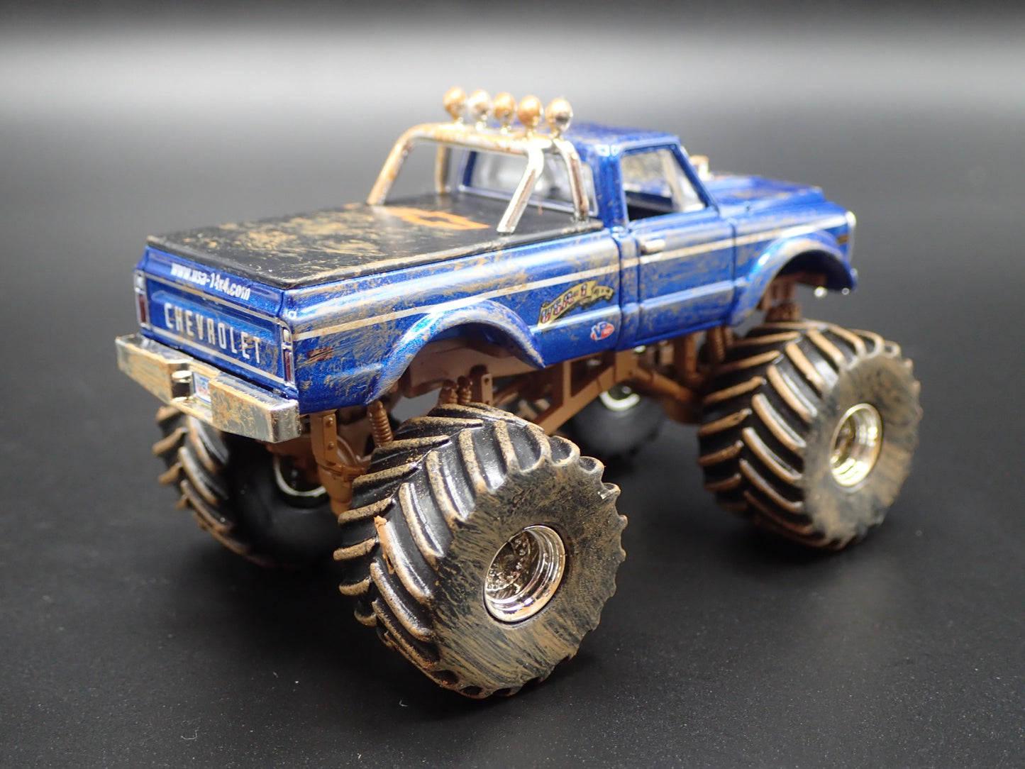 1970 70 CHEVY CHEVROLET K10 USA1 HERITAGE MONSTER TRUCK 1:64 SCALE DIECAST CAR