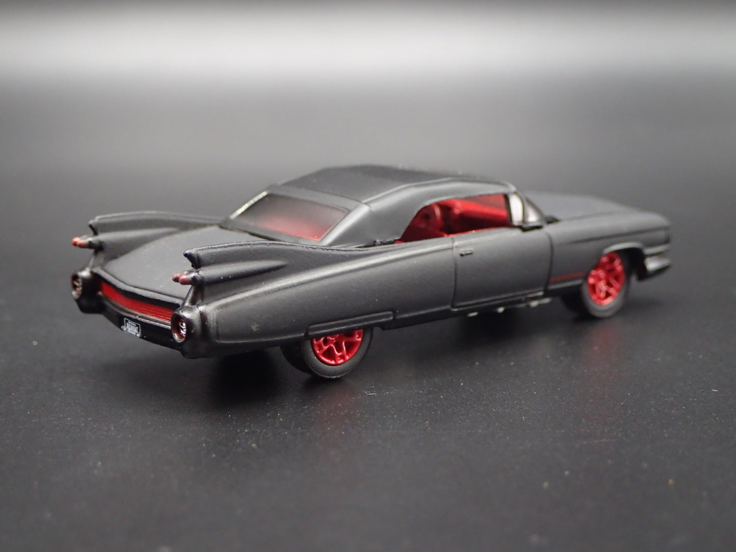 1959 59 CADILLAC CADDY ELDORADO CONVERTIBLE 1:64 SCALE DIORAMA DIECAST MODEL CAR