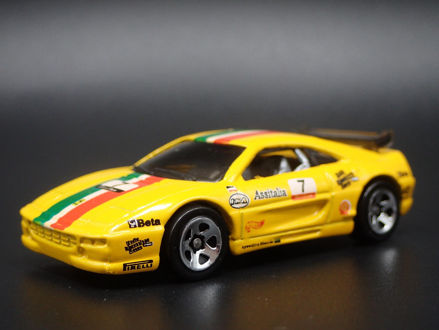 1995-1999 FERRARI F355 CHALLENGE RACE CAR 1:64 SCALE DIORAMA DIECAST MODEL CAR