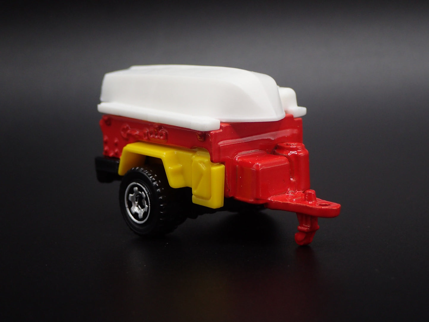 UTILITY CAMPING TRAILER RED 1:64 SCALE COLLECTIBLE DIORAMA DIECAST MODEL CAR