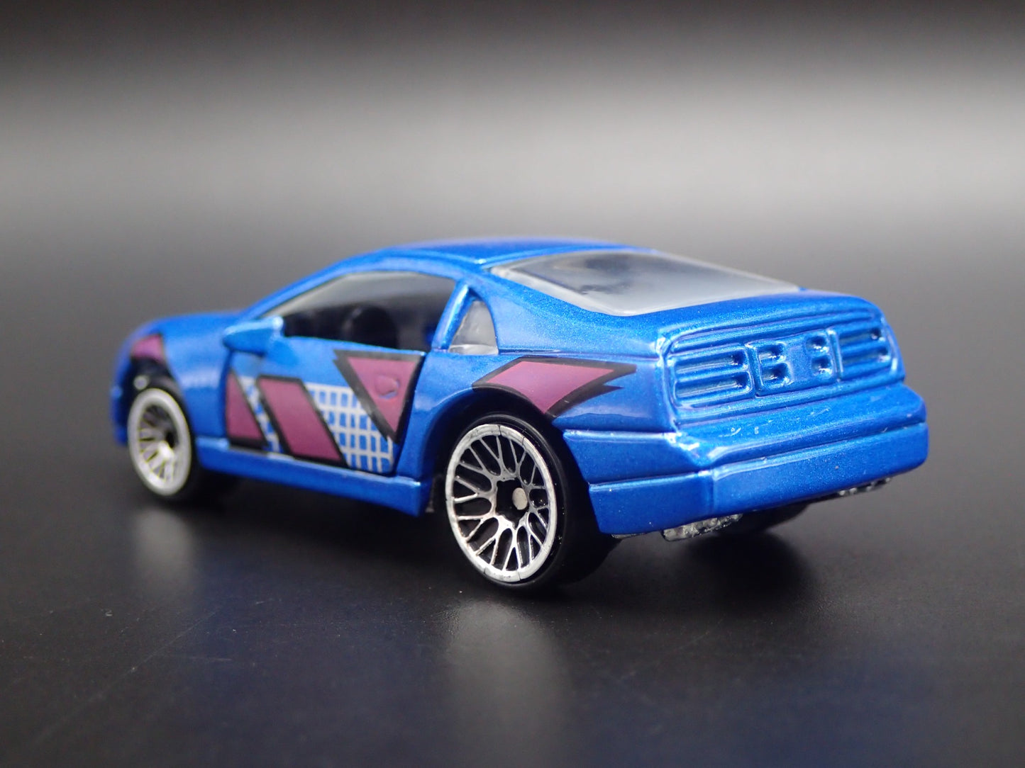 NISSAN CUSTOM Z BLUE RARE 1:64 SCALE COLLECTIBLE DIORAMA DIECAST MODEL CAR