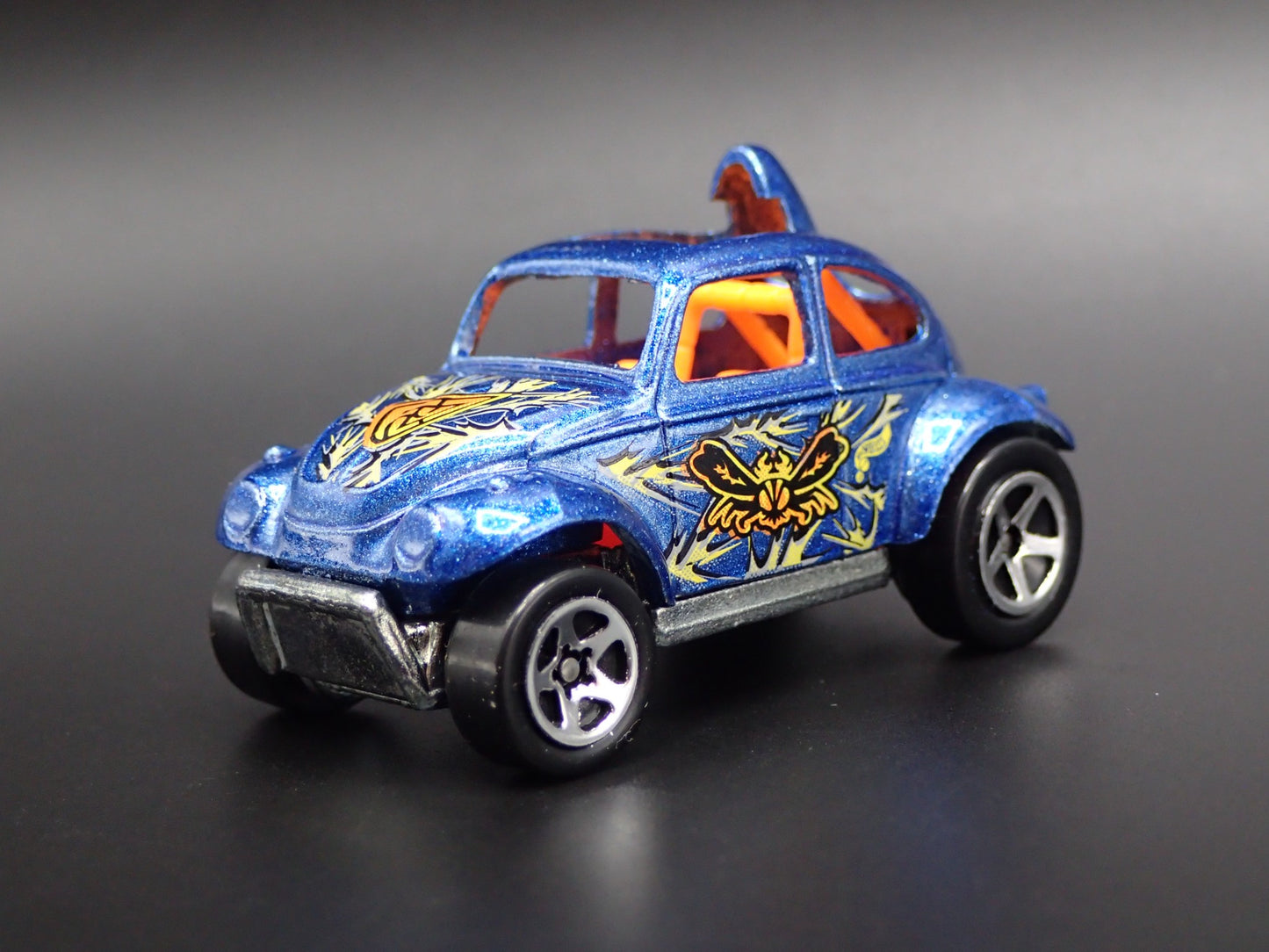 1960-1967 VW VOLKSWAGEN BAJA BEETLE SPLIT WINDOW 1:64 SCALE DIECAST MODEL CAR