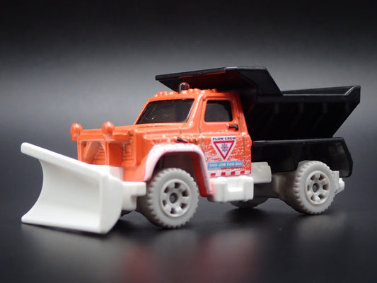 CHEVROLET TRUCK SNOW PLOW ROAD MAINTANCE W HITCH 1:64 MB SCALE DIECAST MODEL CAR
