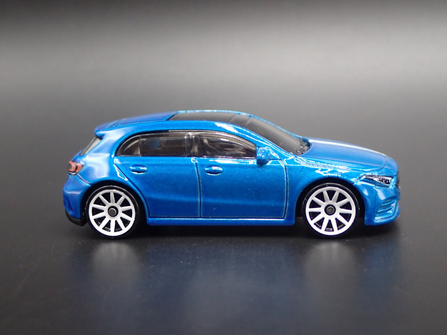 2018-2025 MERCEDES BENZ A CLASS BLUE 1:64 SCALE COLLECTIBLE DIECAST MODEL CAR