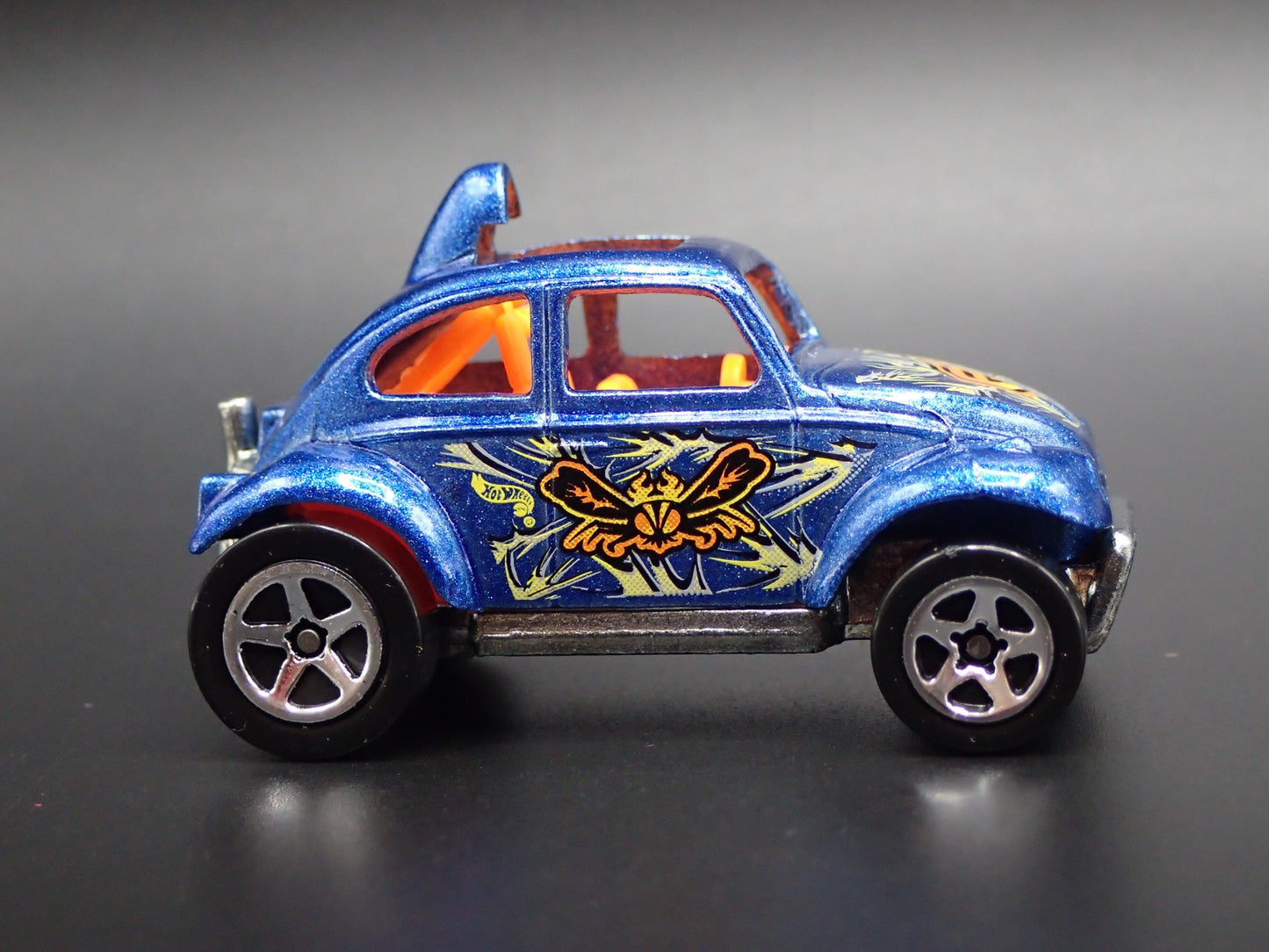 1960-1967 VW VOLKSWAGEN BAJA BEETLE SPLIT WINDOW 1:64 SCALE DIECAST MODEL CAR