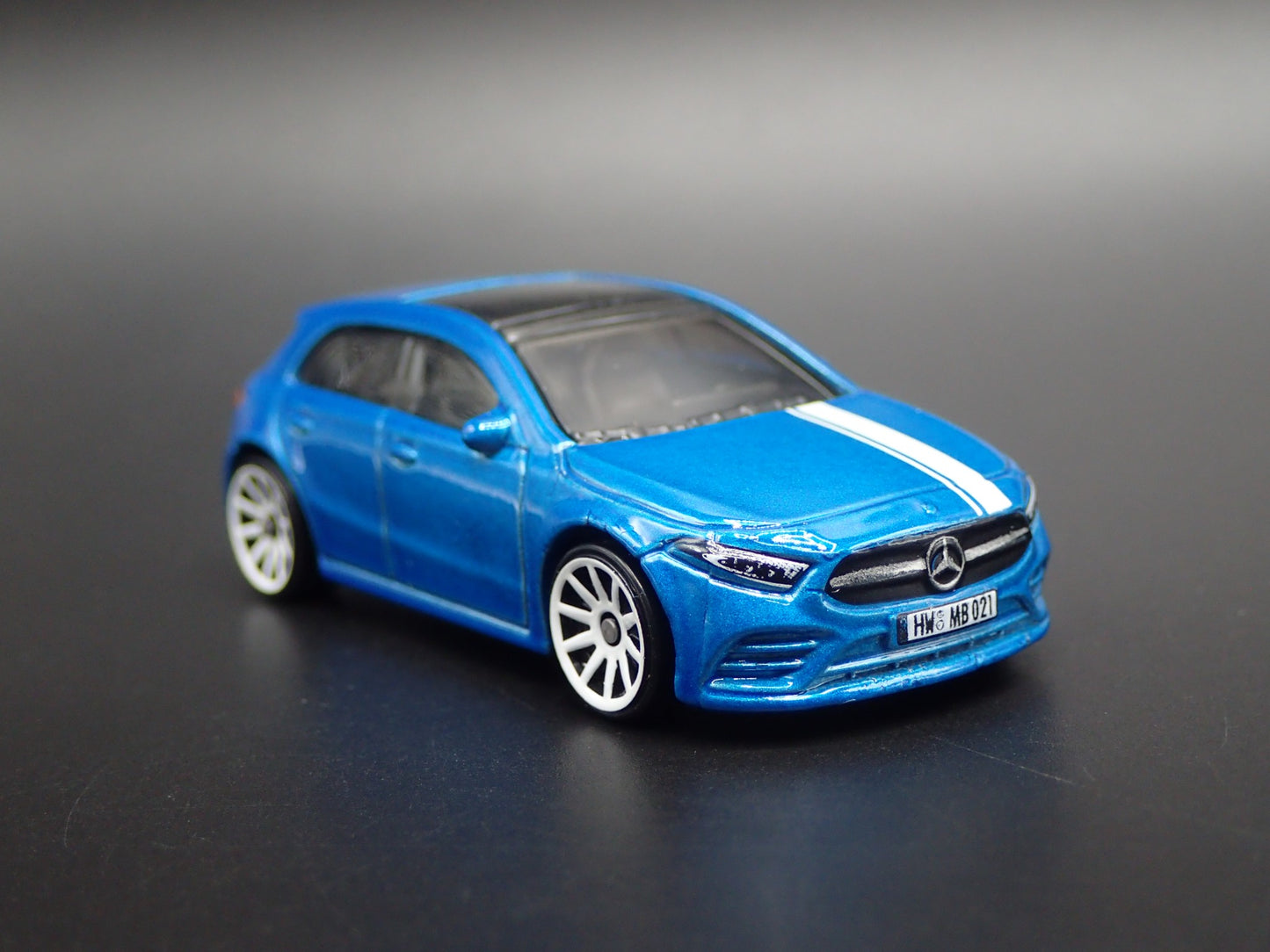 2018-2025 MERCEDES BENZ A CLASS BLUE 1:64 SCALE COLLECTIBLE DIECAST MODEL CAR